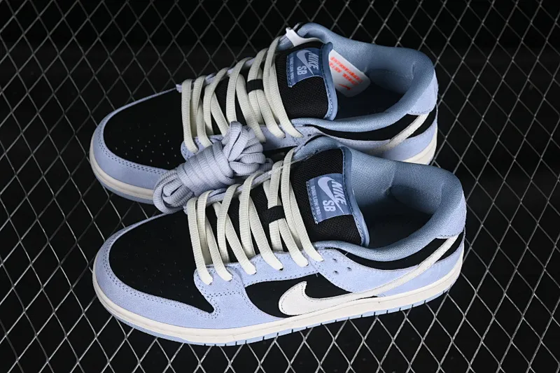 All Categories Nk SB Dunk Series Nk SB Dunk Low Low-top sneakers Nike SB Dunk Low "Aluminum" Black, blue and white hook Low-top casual sneakers HF3063-400